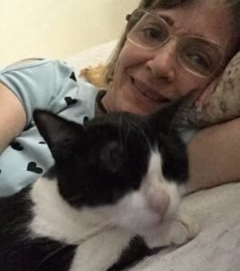 A gata Vânia pet e MC